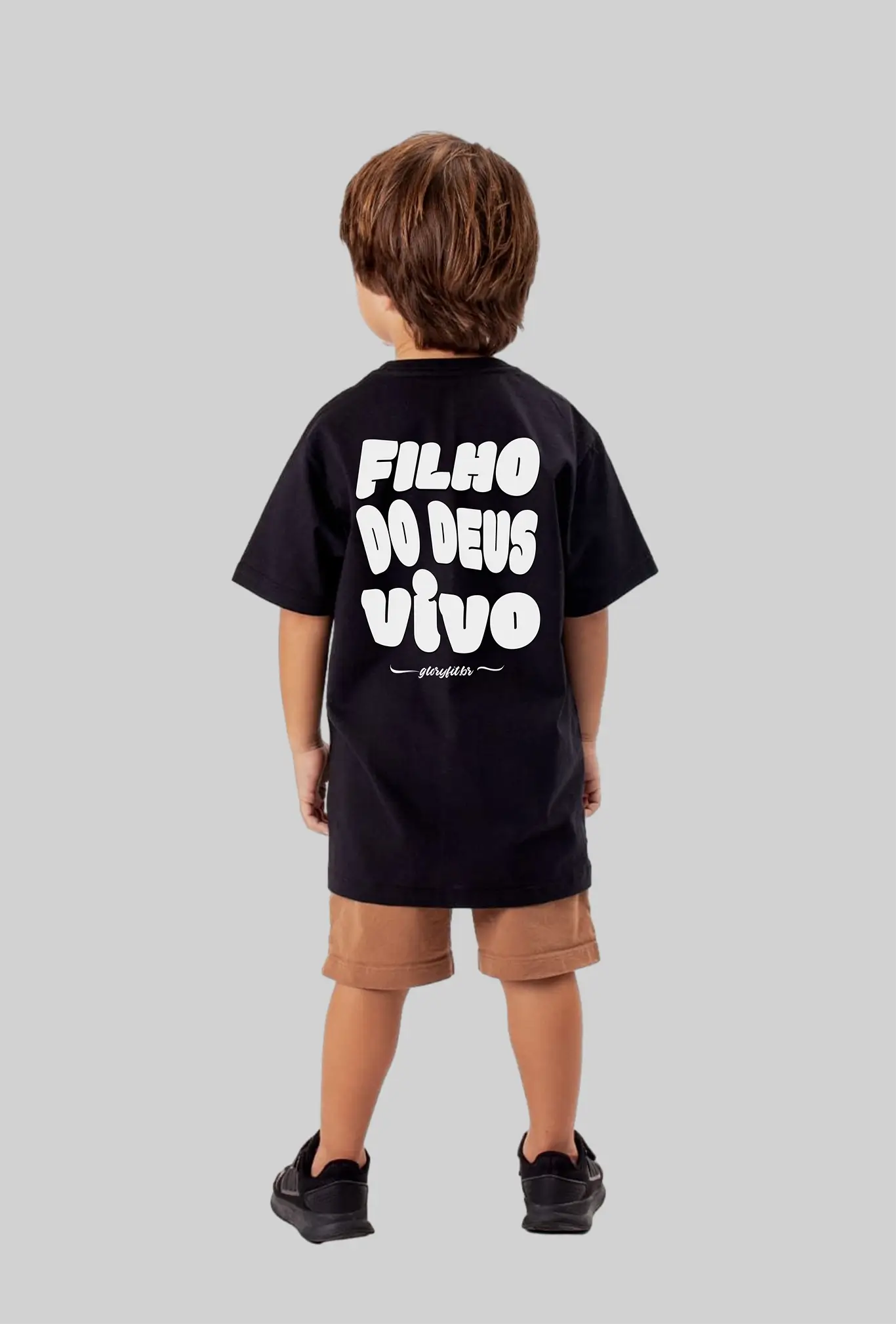 Camiseta infantil Filho do Deus Vivo preta vista pelas costas