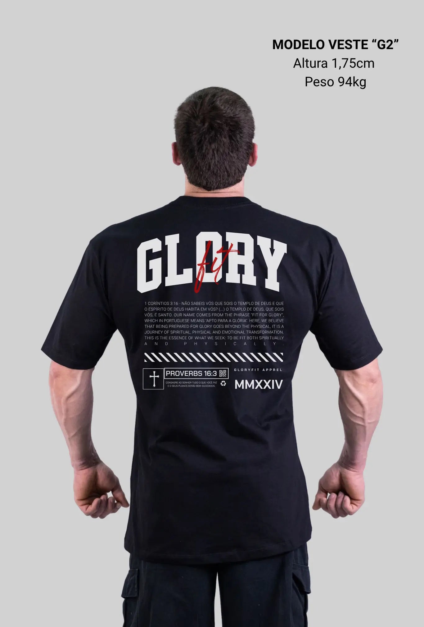 Camiseta oversized 1 Coríntios GLORYFIT preta vista traseira com fundo cinza